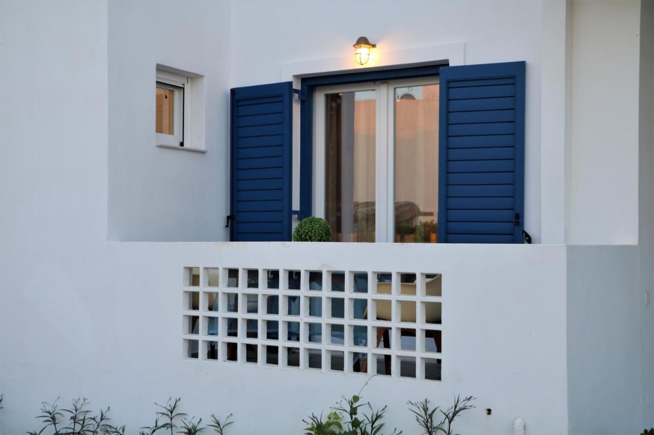 Angelica'S Deluxe Rooms In Adamas מראה חיצוני תמונה