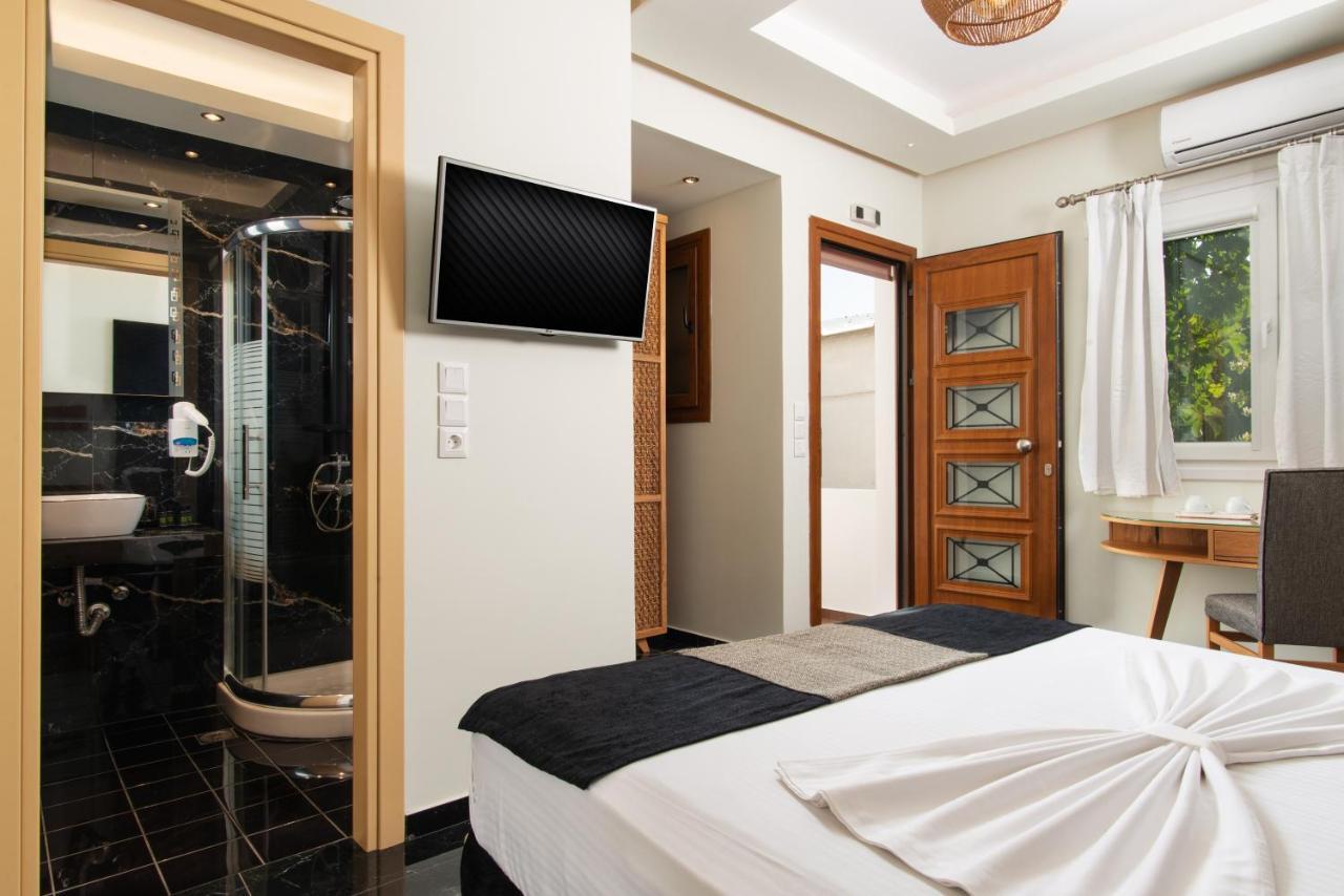 Angelica'S Deluxe Rooms In Adamas מראה חיצוני תמונה